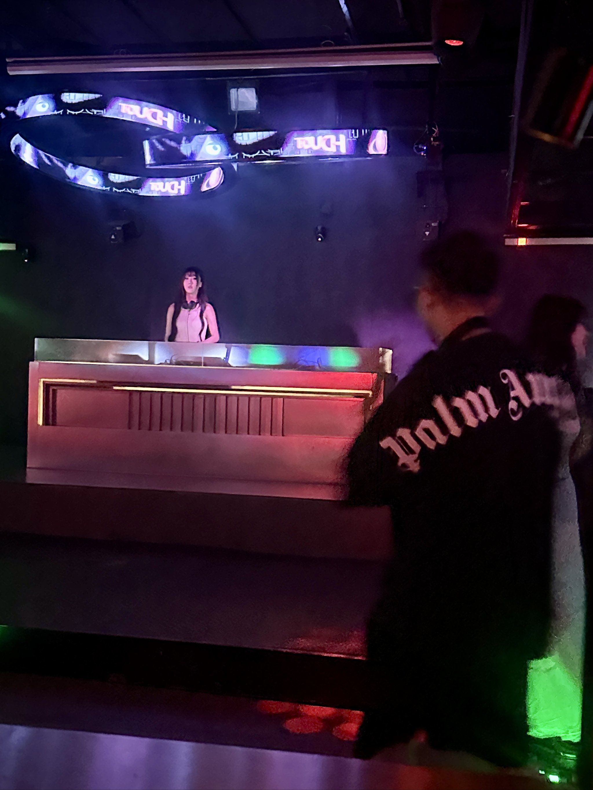 吉林商务ktv探索新模式-龙潭区ktv预定